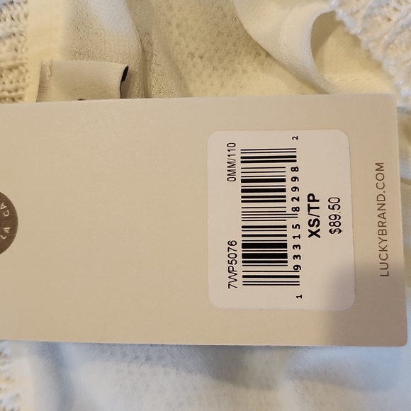 Lucky Brand women's crew neck sweat with split back and under blouse. Size XS - Picture 9 of 9